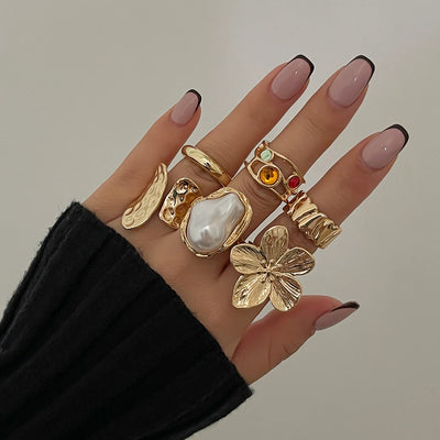 Ingemark Metal Flower Open Rings Women Elegant Baroque Imitation Pearl Ring