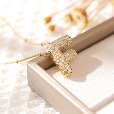 Classics Zircon Inlay Pendant Necklace Gold Colour Women
