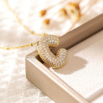 Classics Zircon Inlay Pendant Necklace Gold Colour Women
