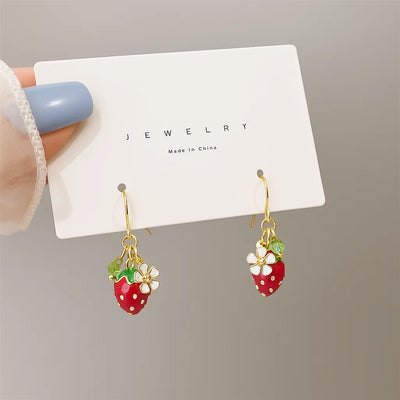 Cute Strawberry Flower Earrings Green Crystal Women Romantic Accessories
